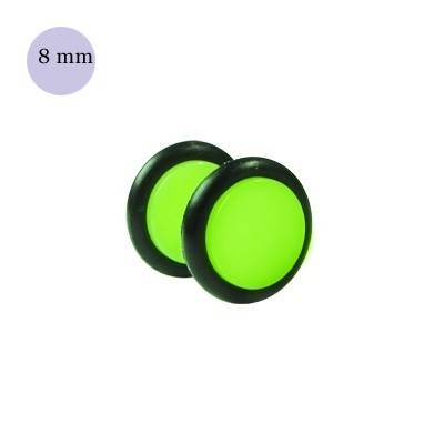 Faux écarteur d'oreille acrylique vert clair, 8mm diamètre. Vendu à l'unité