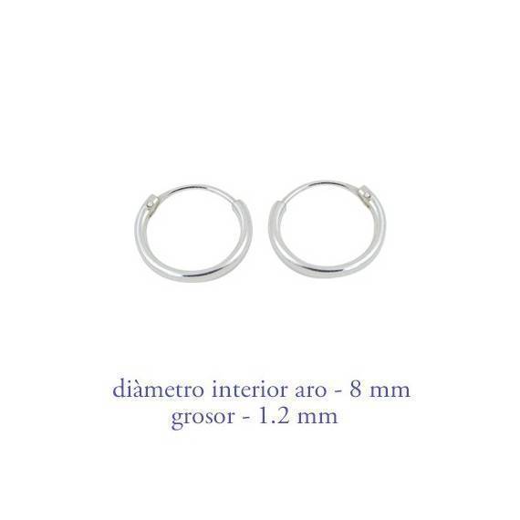 Boucles d'oreille en argent anneau homme, epaisseur 1,2 mm, diametre 8 mm. Prix par unite