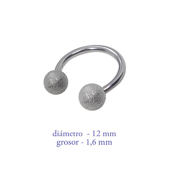 Piercing pezón aro abierto con bolas mate, 1,6mm grosor, 12mm diámetro, color acero.