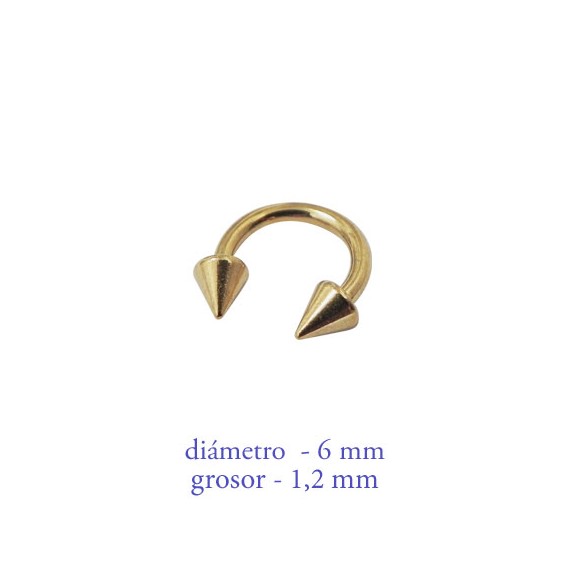 Piercing oreja, tragus, cartílago, aro abierto dorado con dos conos, 6mm de diámetro